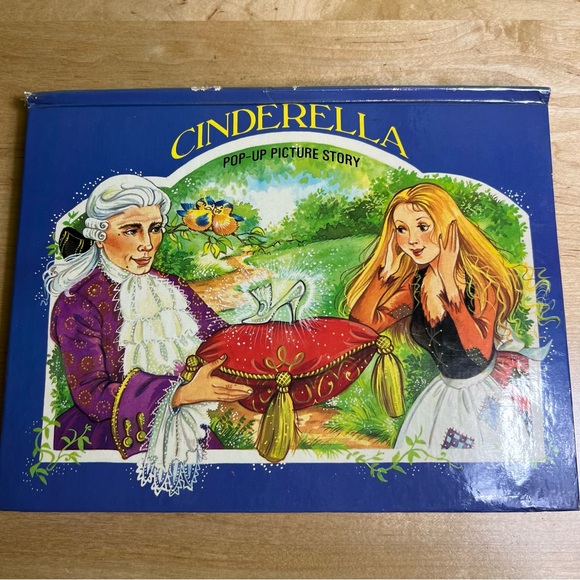 Cinderella Pop-Up Picture Story Book vintage - Picture 1 of 8